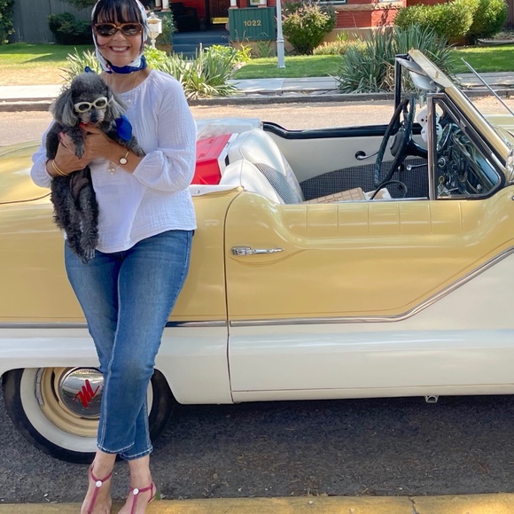 Meet your Posher, Erica - Picture 14 of 16